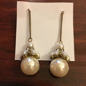 Vintage faux pearl drop earrings